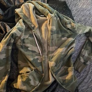 old navy camo zip up